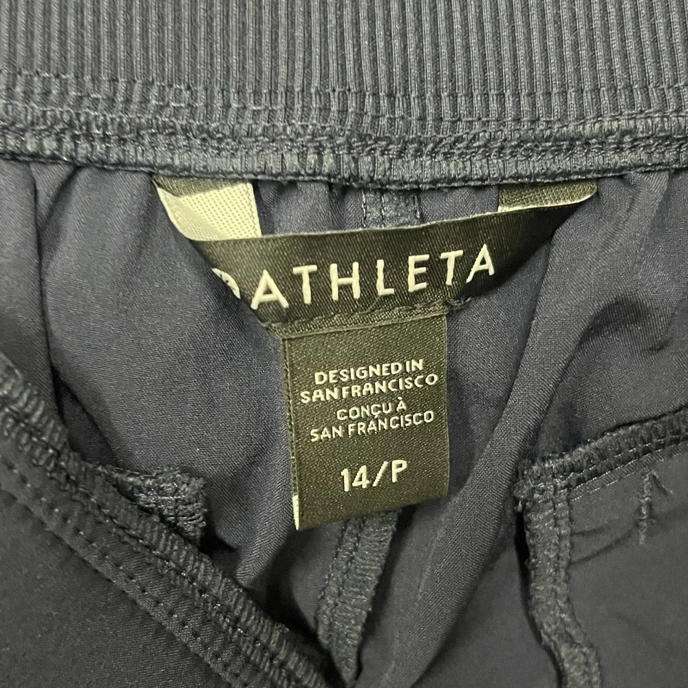Athleta Brooklyn Ankle Pant  Navy Athletic Trousers Size 14/P - Picture 5 of 9